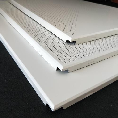 墻面貼鋁扣板-鋁扣板生產廠家問鋁扣板怎么做的