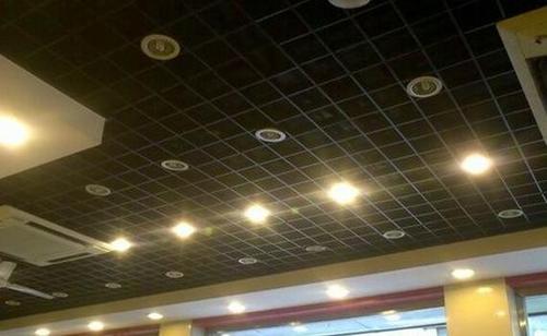 張家港鋁扣板吊頂-跟著簡歐鋁扣板吊頂效果圖不出錯