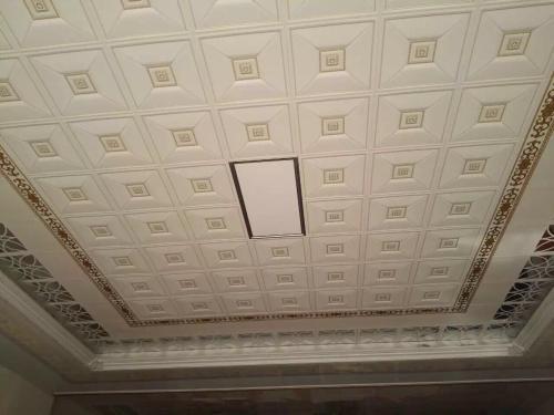 塊鋁扣板平方米-鋁扣板生產廠家之鋁扣板吊頂的平方怎么計算