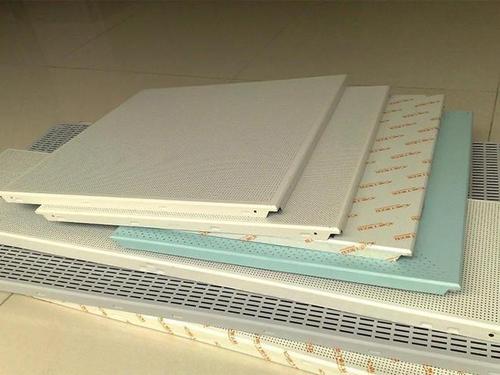 沈陽鋁扣板吊頂廠家-陽臺吊頂用生態木還是鋁扣板