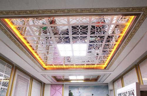 鋁扣板吊頂錯層-衛生間防潮吊頂就選鋁扣板吊頂錯不了