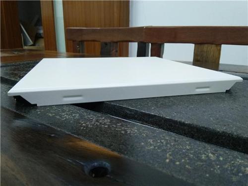 廚衛鋁扣板樣式-廚衛吊頂漏水不能用了