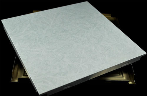 滾涂板三明鋁扣板-滾涂板三明鋁扣板-鋁扣板三滾三涂