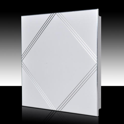 衛生間白色鋁扣板-衛生間里的白色的鋁扣板-衛生間吊頂白色鋁扣板