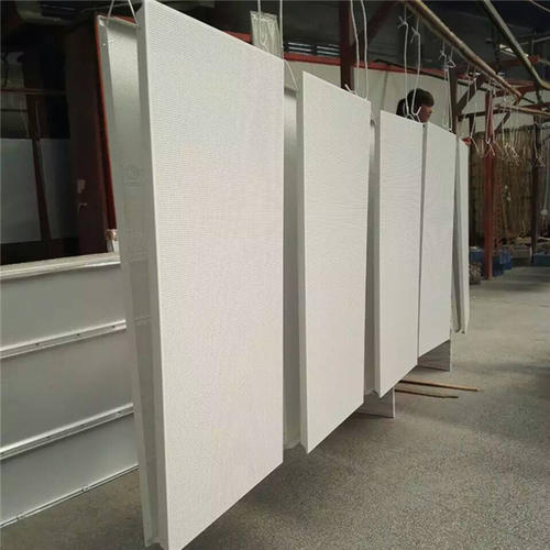 推進式鋁扣板-大型企業、知名品牌要擔負起維護集成扣板市場的義務