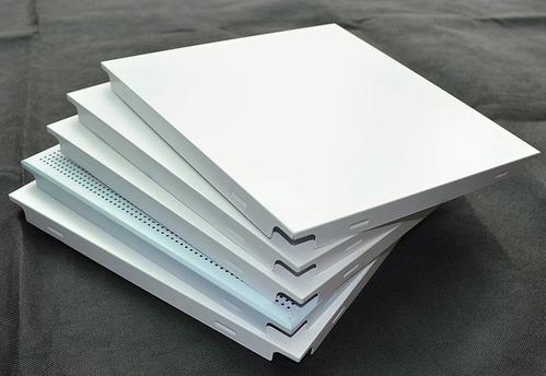 鋁扣板吊頂怎么樣計算材料-想用300×300的鋁扣板吊頂
