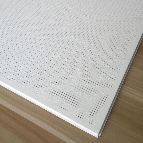 工程平面鋁扣板-工程專用平面鋁扣板-平面直角鋁扣板生產過程