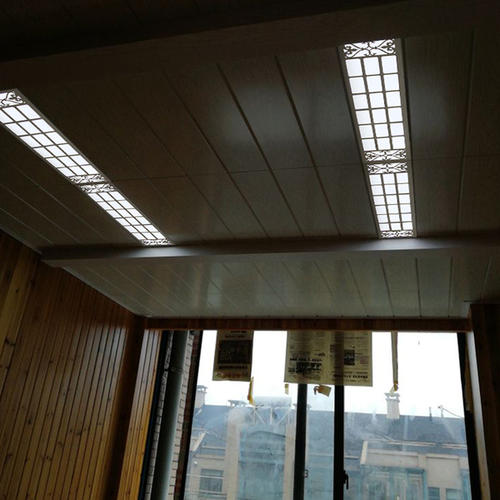 陽臺裝集成吊頂好嗎-裝不裝陽臺鋁扣板吊頂