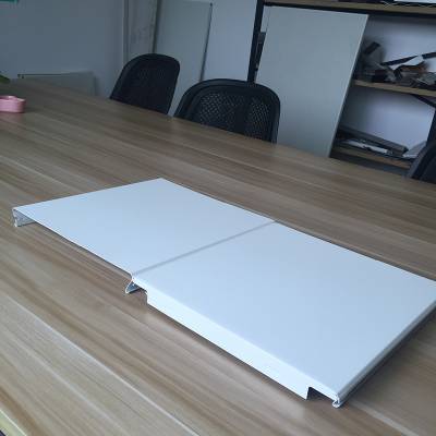 鋁扣板條批發(fā)廠家-300x300鋁扣板批發(fā)廠家-長(zhǎng)春鋁扣板廠家批發(fā)廠家