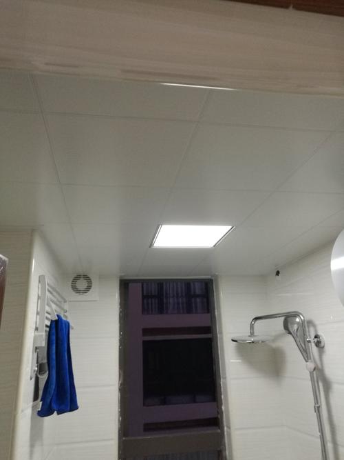 怎么樣選擇鋁扣板品牌-鋁扣板吊客廳怎么樣