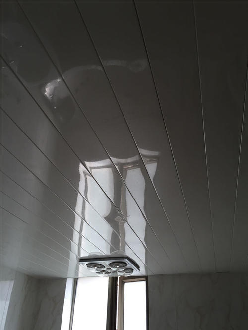 鋁扣板條批發(fā)廠家-300x300鋁扣板批發(fā)廠家-長(zhǎng)春鋁扣板廠家批發(fā)廠家