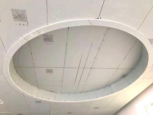 老式鋁扣板吊頂-不同的吊頂清潔我們要怎么維護呢