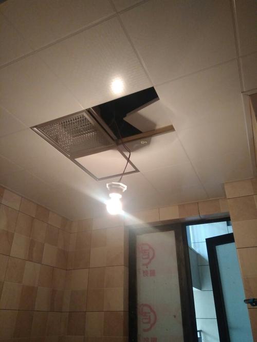 鋁扣板批發哪家便宜-鋁扣板批發廠家講講鋁格柵和鐵格柵哪里有不同