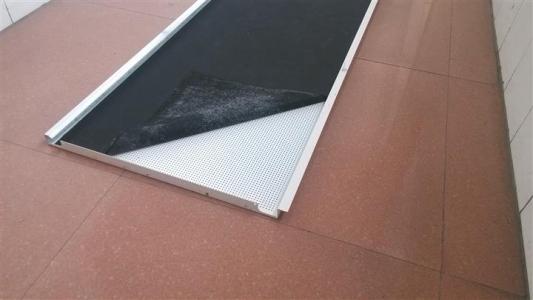 鋁扣板廠家廠-集成鋁扣板吊頂品牌排行榜曝光