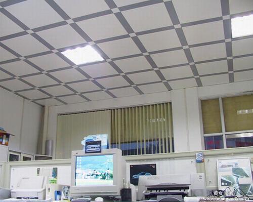 鋁扣板廠家生產廠家-聽鋁扣板生產廠家好好講一講