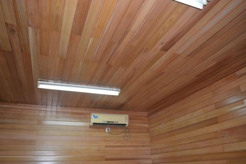 鋁扣板裝飾墻體效果圖-臥室鋁扣板吊頂效果圖好看嗎