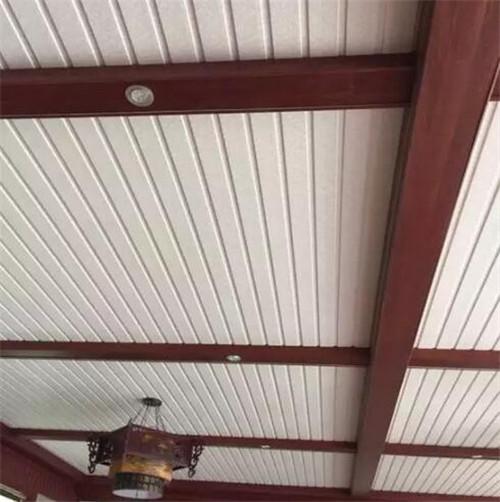 用集成吊頂好還是用鋁扣板好-幕墻用鋁扣板還是鋁單板