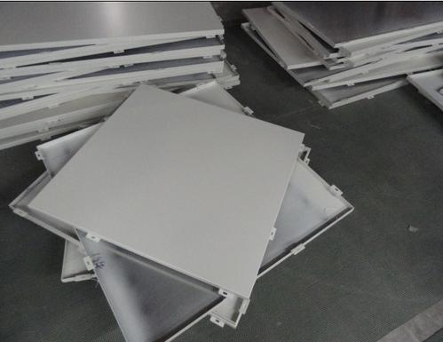 江陰鋁單板折彎-工裝鋁扣板生產廠家講講鋁單板和鋁塑板哪個好