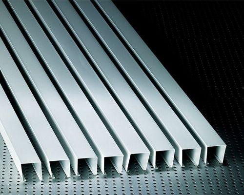 吊頂u鋁方通價格-跟著U型鋁方通廠家來看看鋁方通吊頂效果圖