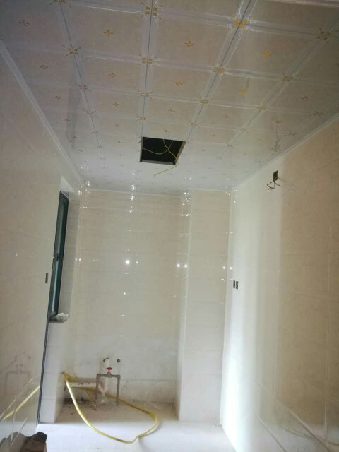 廚房衛(wèi)生間鋁扣板-廚房吊頂材料怎么選