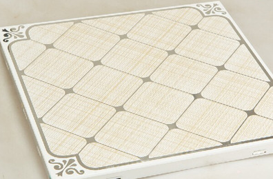 怎么樣生產(chǎn)鋁扣板-鋁扣板生產(chǎn)廠家給你說(shuō)說(shuō)鋁扣板吊頂三角龍骨怎么選