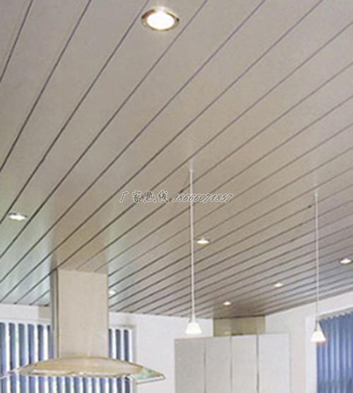 武漢長(zhǎng)條型鋁扣板