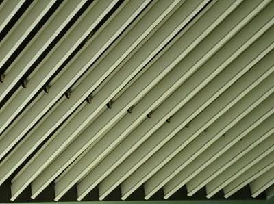 鋁格柵鋁扣板-格柵鋁天花和鐵格柵吊頂