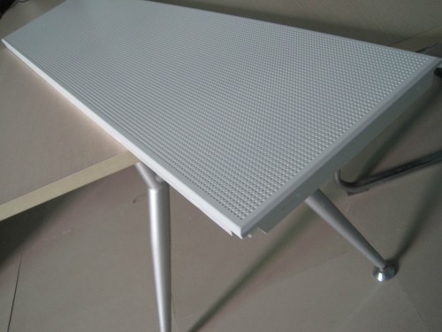 專業鋁扣板廠家-廣東佛山鋁扣板批發廠家應該如何進貨