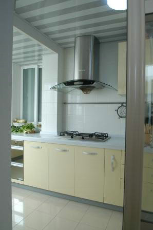 廚房頂部鋁扣板-廚房鋁扣板吊頂廠家講這幾點(diǎn)要注意