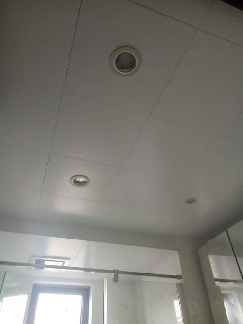 鋁扣板吊頂基層-鋁扣板吊頂要基礎么-吊頂鋁扣板基本流程