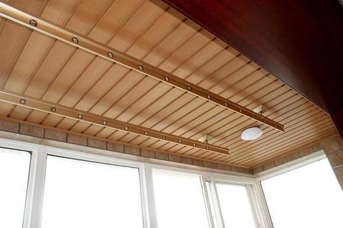 桑拿板和鋁扣板哪個(gè)好-鋁扣板和塑料扣板吊頂哪個(gè)好