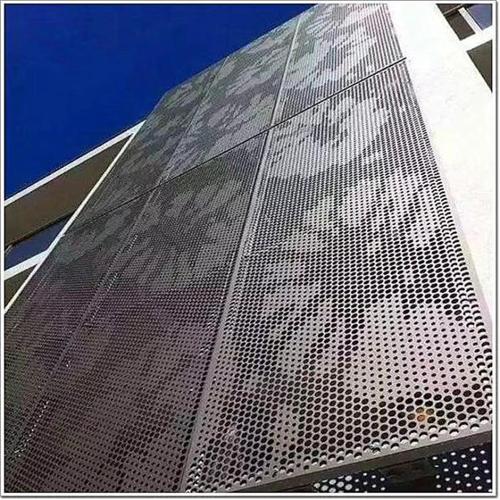 外墻造型鋁扣板-外墻鋁扣板吊頂造型效果圖-造型外墻樓頂鋁扣板