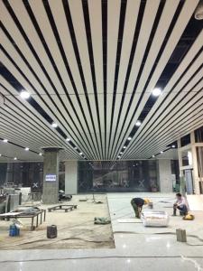 長(zhǎng)沙條形鋁扣板-s形長(zhǎng)條鋁扣板-長(zhǎng)沙s形長(zhǎng)條鋁扣板