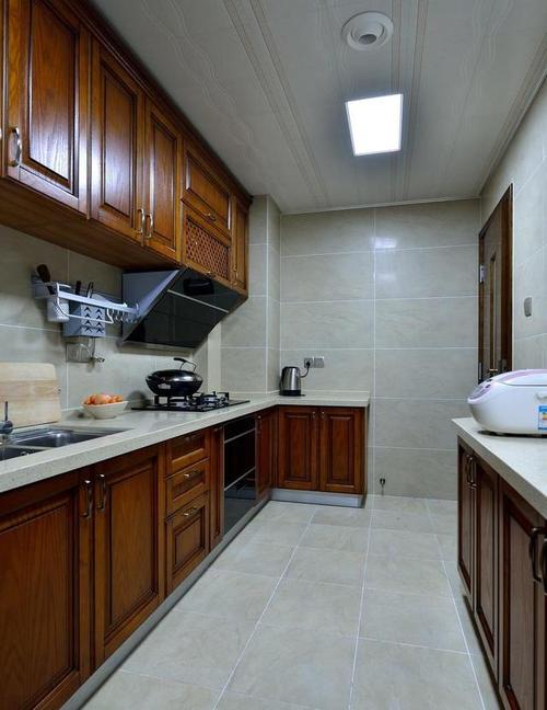 簡(jiǎn)集成墻吊頂-簡(jiǎn)歐式鋁扣板吊頂效果圖好看嗎