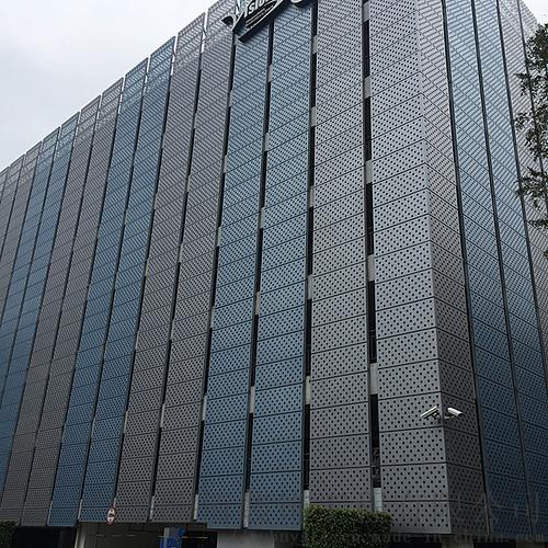 工程鋁單板廠家-工程鋁扣板廠家解析機場鋁天花吊頂優勢