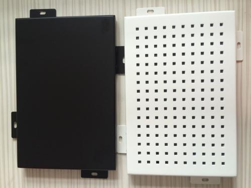 呼倫貝爾鋁單板-白色弧形鋁單板打造哈爾濱歌劇院的柔和曲面外觀