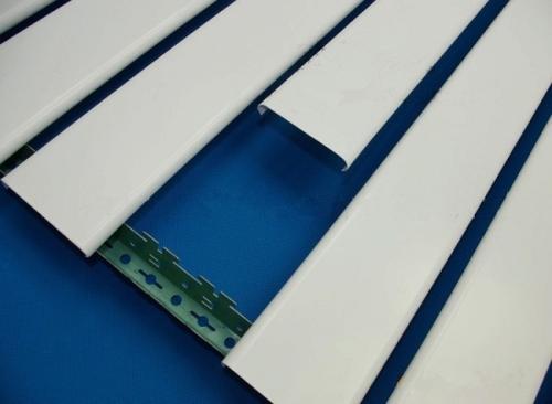 鋁扣板吊頂條形-來教教你吊頂扣板怎么拆