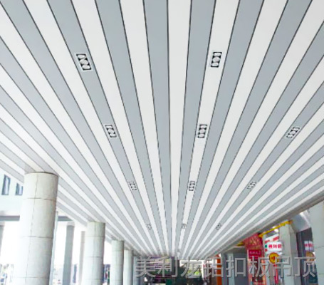 覆膜C型密閉式鋁條扣5 覆膜C型密閉式鋁條扣5