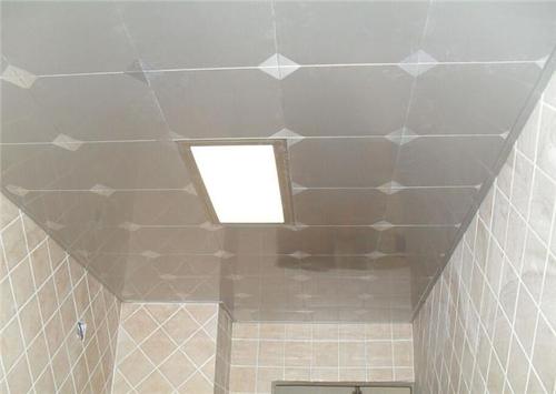 生產吊頂鋁扣板廠家-跟著鋁扣板生產廠家剖析避免鋁扣板吊頂不平整