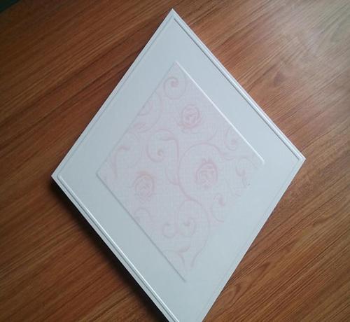 衛(wèi)生間鋁扣板二級(jí)吊頂-二級(jí)天花板吊頂?shù)奶攸c(diǎn)