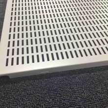 鋁扣板生產廠家鋁扣板-衛生間鋁扣板吊頂出現霉菌