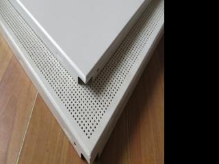 鋁扣板制造-和鋁扣板生產廠家學一課