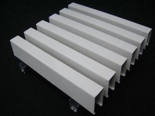 湖北鋁扣板-客廳鋁扣板吊頂廠家教你客廳吊頂應該怎么裝