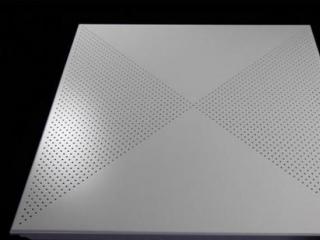 鋁扣板吊頂有限公司-沖孔鋁扣板吊頂?shù)奶攸c