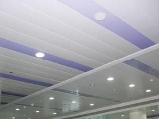 房頂的鋁扣板多少錢一平方米-廚房鋁扣板吊頂廠家講講鋁扣板包工包料一平方多少錢