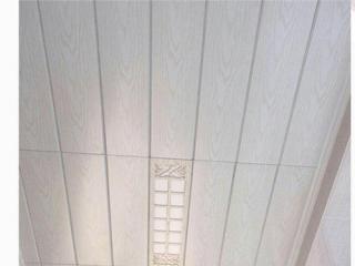 陽臺集成吊頂預留-陽臺吊頂用桑拿板還是鋁扣板好呢