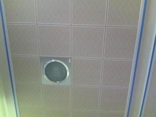 制造鋁扣板的廠家-鋁單板、鋁扣板的區別分類和常用規格尺寸