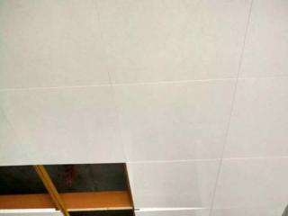 鋁扣板吊頂工廠批發-鋁扣板批發廠家詳解食堂鋁扣板吊頂可行性