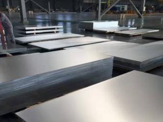 上海鋁扣板吊頂價(jià)格-二級(jí)鋁扣板吊頂多少錢一平