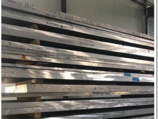 鋁扣板合金-鋁扣板天花吊頂優點